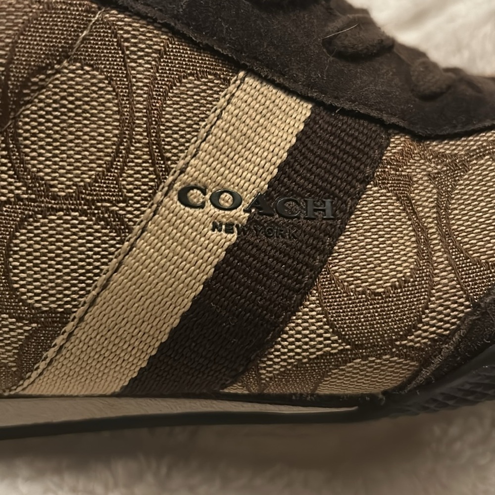 COACH (New York) - Picture 5 of 9